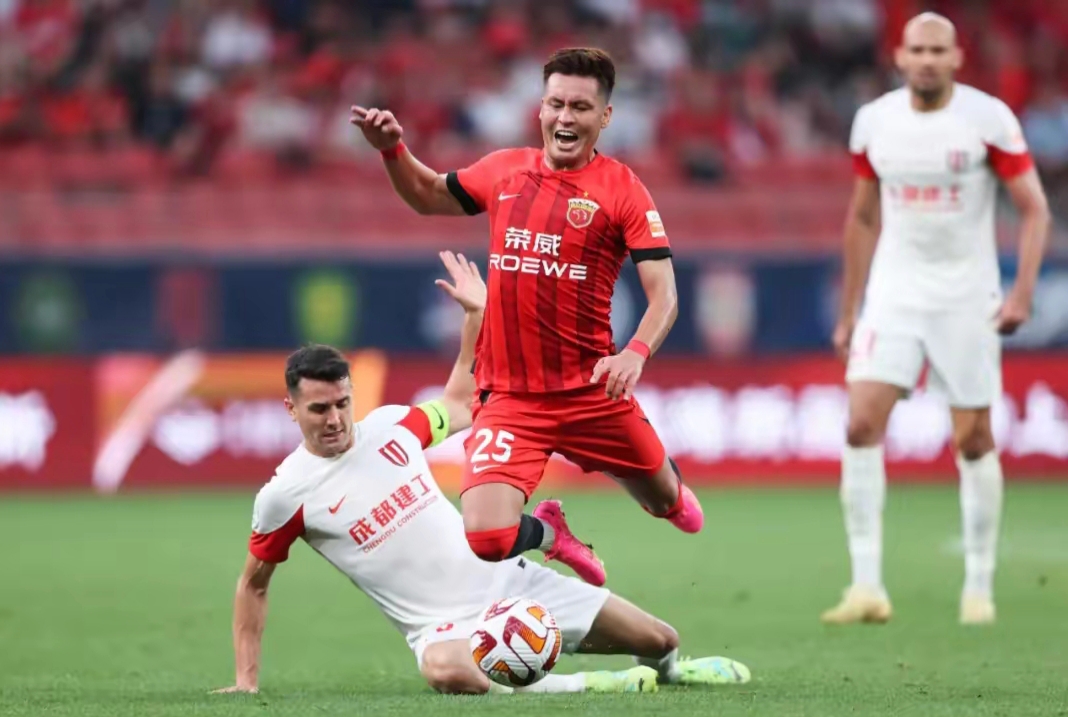 包含成都蓉城内部会议纪要流出:国际比赛日复出首秀,中超使命明确,心理建设被强调的词条 包含成都蓉城内部会议纪要流出:国际比赛日复出首秀,中超使命明确,心理建设被强调的词条